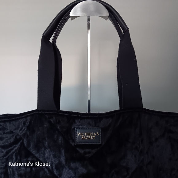 Victoria's Secret Velvet Tote - Picture 4 of 10